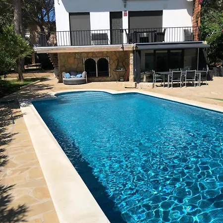ホテル Planes Piscine Privee Les Planes del Rei